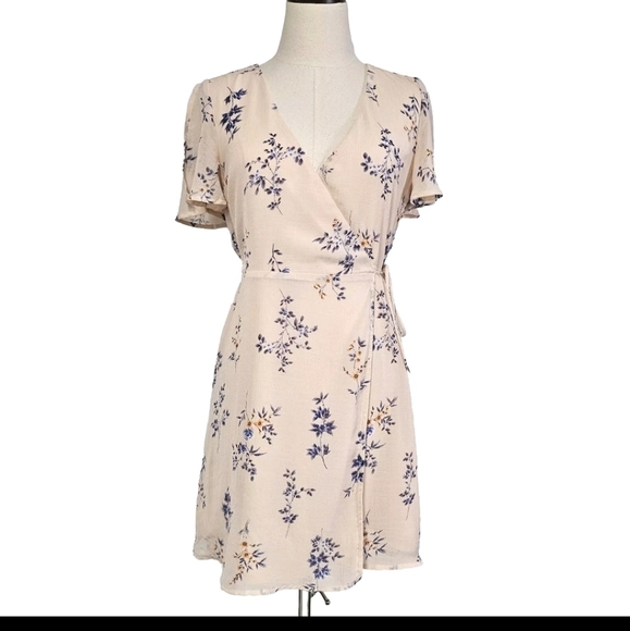 Lulu's Made With Love Small Blush Peach Floral Wrap Casual Mini Short Dress - Picture 1 of 15
